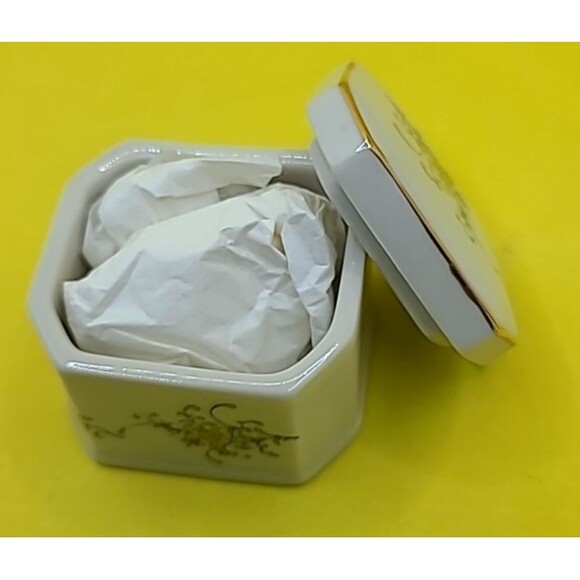 Vintage Takahashi San Francisco Porcelain Trinket Box yellow Floral   1 " - Picture 4 of 7